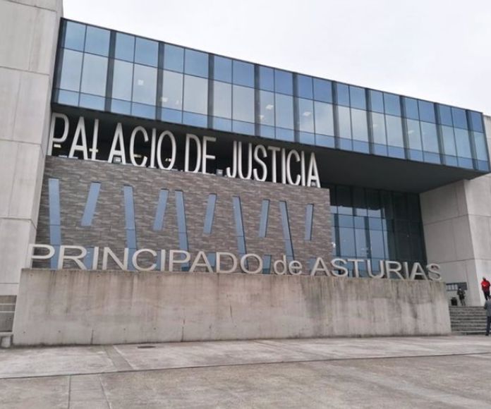 Palacio de Justicia Principado de Asturias }}