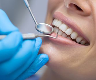 Periodoncia: Tratamientos de Clínica Dental Liliana Rinaldi
