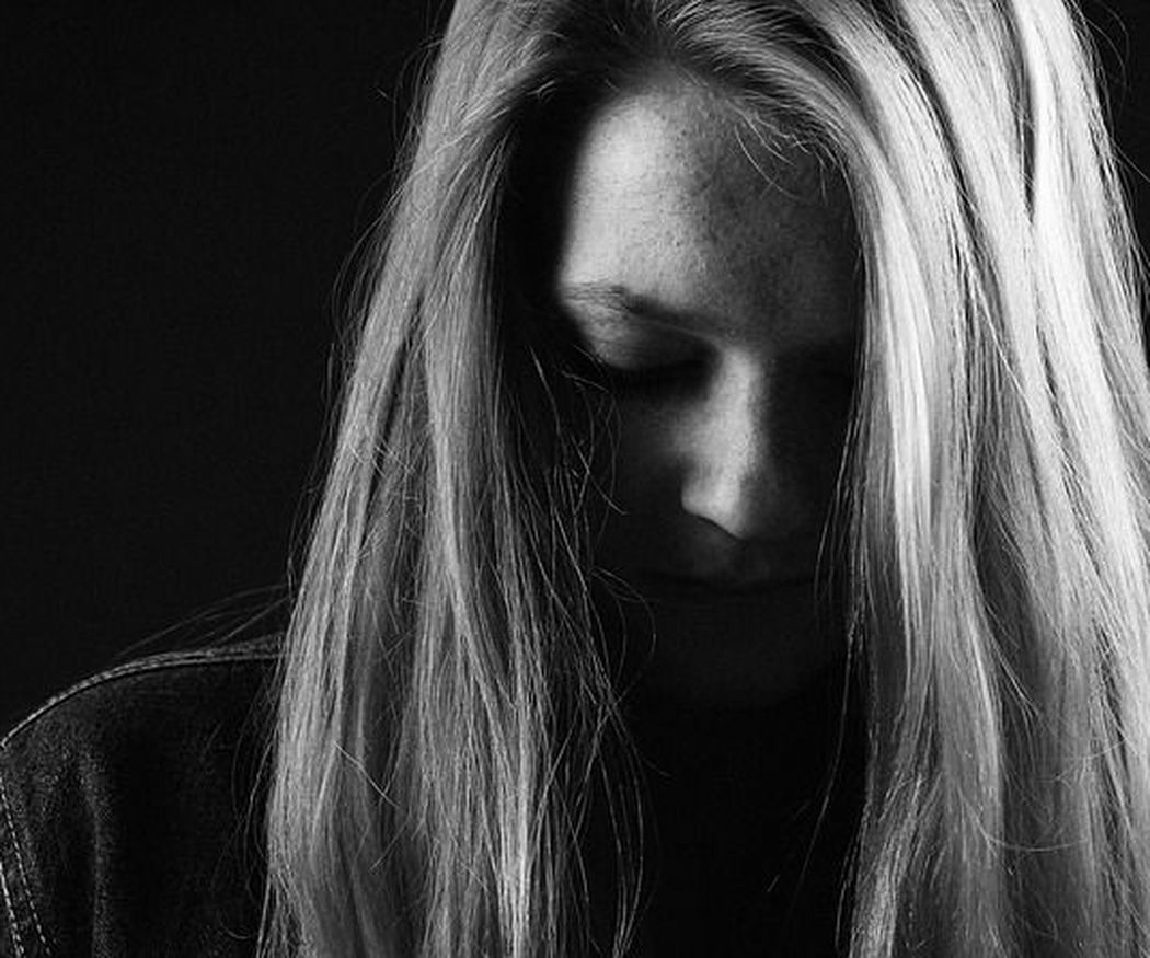 ¿Por qué es necesaria la ayuda profesional para superar un abuso sexual?