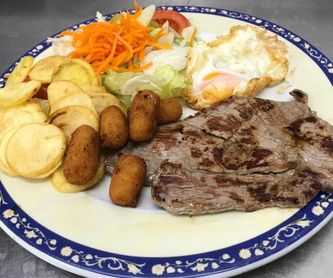 Bocadillos y hamburguesas: Carta de Cafetería Restaurante Zagora