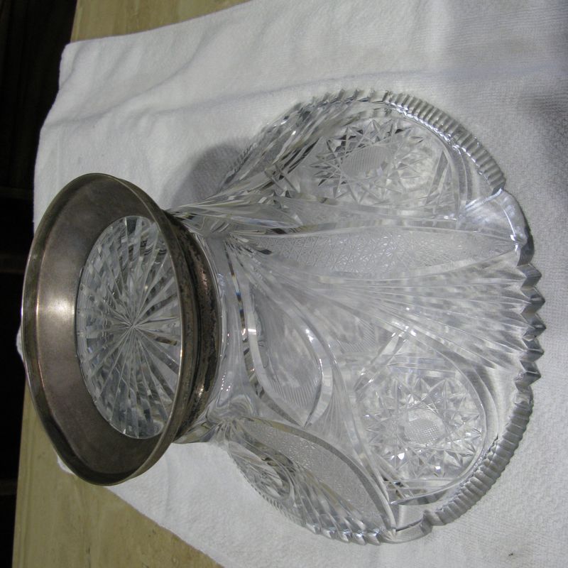 Centro de cristal tallado y pie de plata: Productos y servicios  de Pirandello Restauro