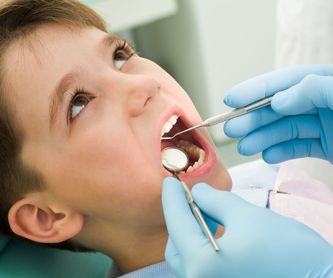 Implantología: Tratamientos de Clínica Dental Liliana Rinaldi