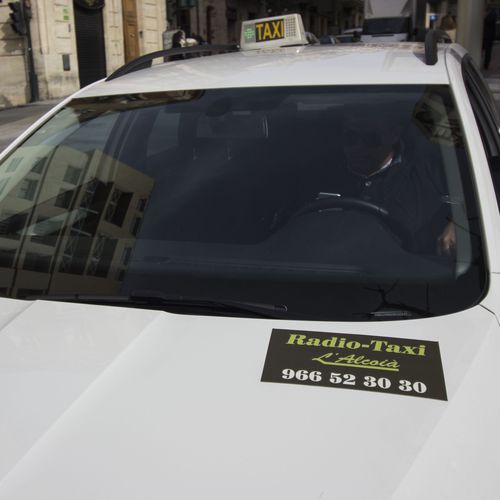 Taxi profesional en Alcoi 